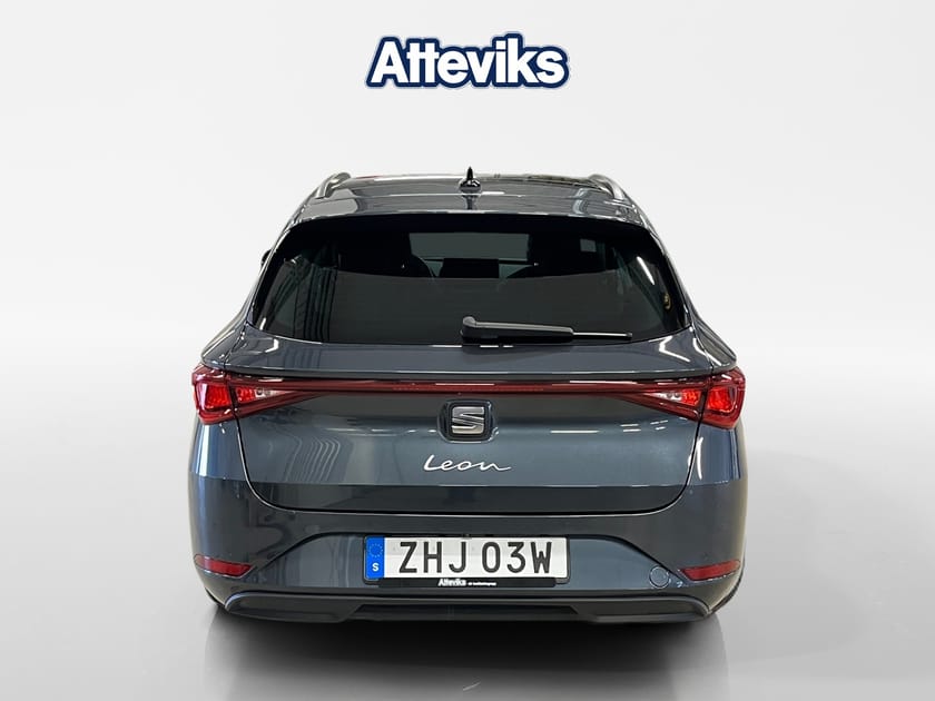 Bild 4 av SEAT Leon Sportstourer eTSI 150hk DSG Style Drag/Värmare/Kamera