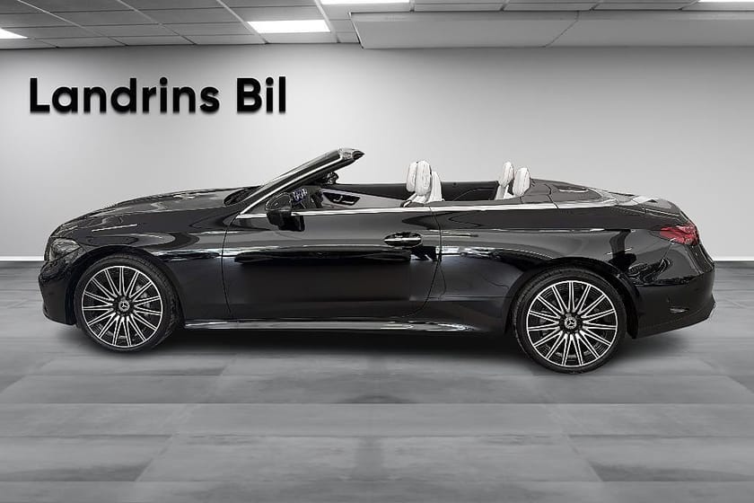 Bild 4 av Mercedes-Benz CLE 300 4MATIC Cabriolet AMG-Line