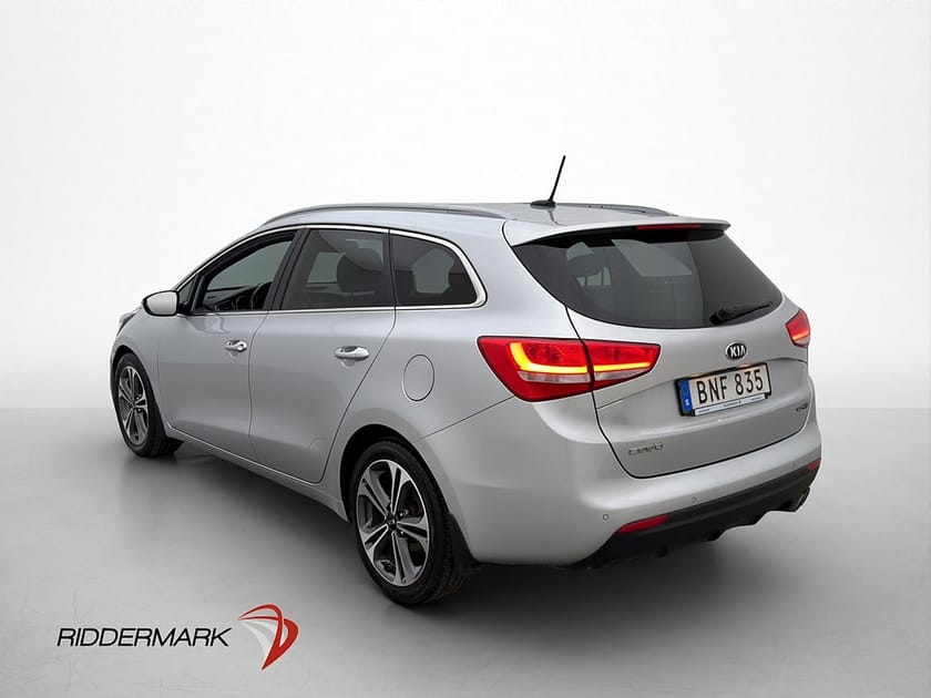 Bild 5 av Kia cee'd_sw 1.6 CRDi SW 136hk GT-Line Pano Kamera Navi