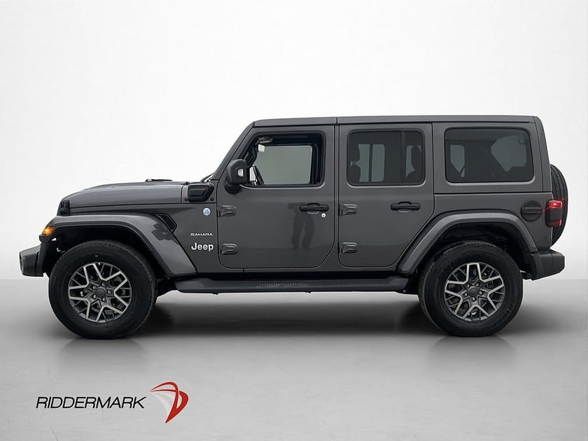 Bild 4 av Jeep Wrangler Unlimited 4xe 380hk Sahara Kamera Alpine Drag