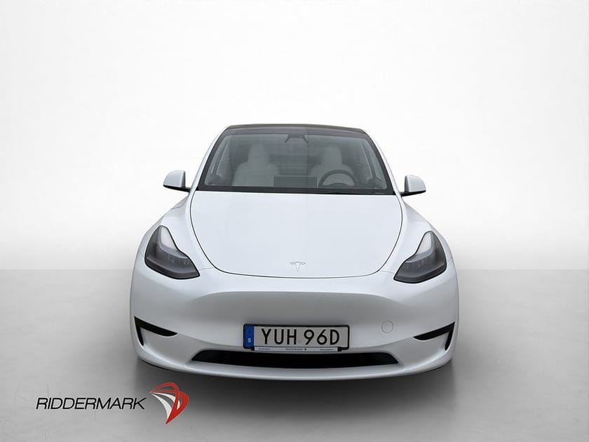 Bild 3 av Tesla Model Y Standard Range RWD MOMS Dragkrok Autopilot