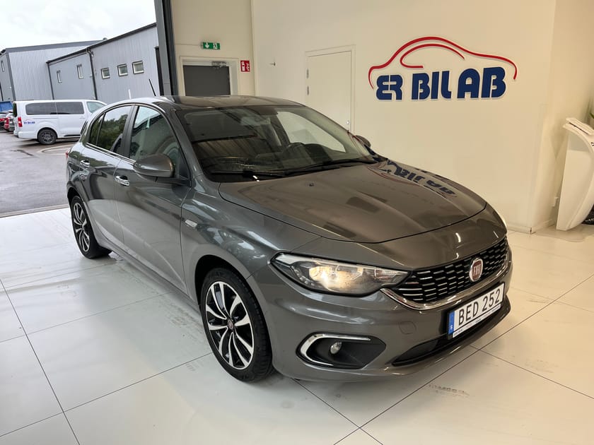 Bild 1 av Fiat Tipo 1,6 DDCT Aut 5Dr