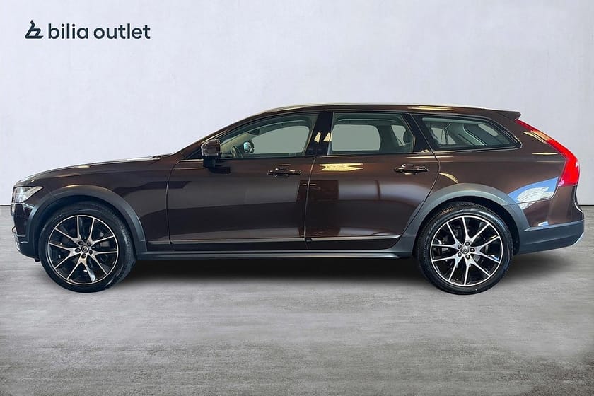 Bild 3 av Volvo V90 Cross Country D4 AWD Inscription Pro 190hk / Drag Värmare Kamrem Bytt