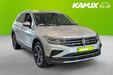 Volkswagen Tiguan 2.0 TDI 4M Matrix Värm Kamera Drag 200hk