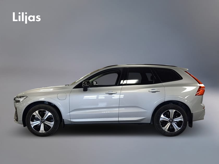 Bild 3 av Volvo XC60 T6 AWD Plus Dark Nordic Edition//360-kamera//Drag//