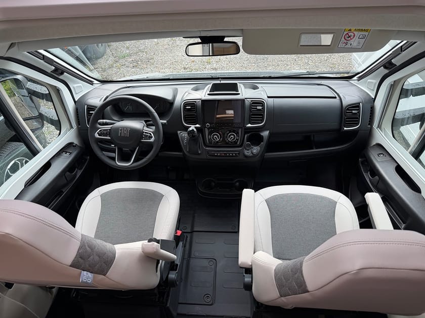 Bild 2 av Adria Mobil Matrix 670 SL 60Y * AC *