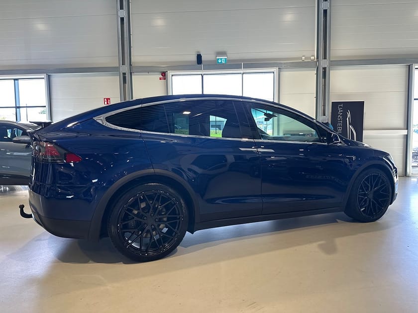 Bild 3 av Tesla Model X Long Range / Drag / CCS-Uppdaterad / Moms