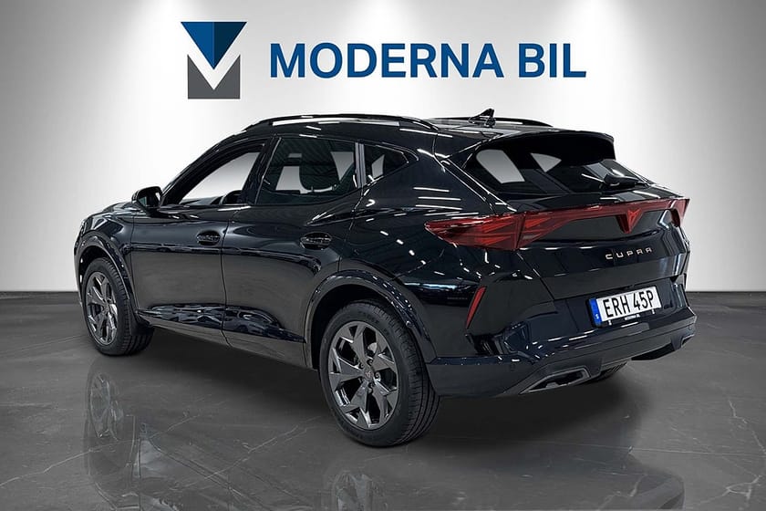 Bild 4 av CUPRA Formentor 1.5 eTSI 150hk DSG Cockpit B-kamera Adaptiv CarPlay
