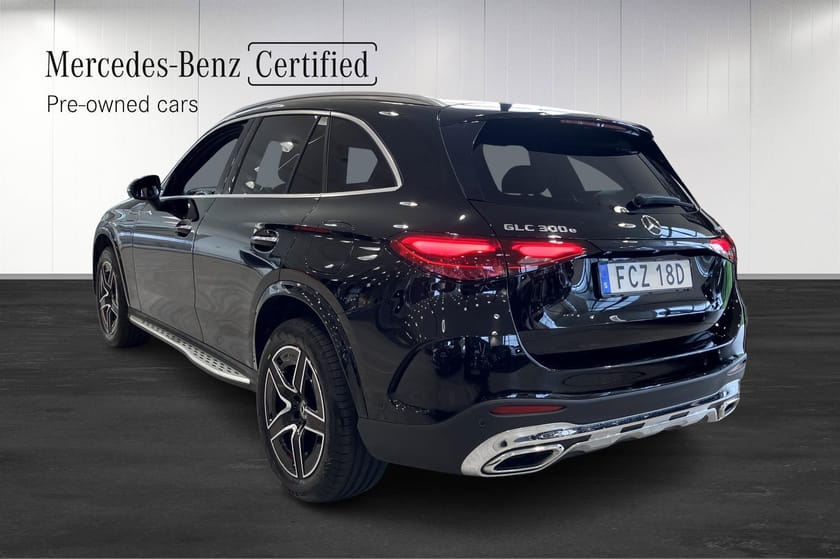 Bild 3 av Mercedes-Benz GLC 300 e 4MATIC SUV