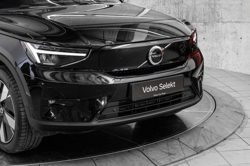 Bilde 2 av Volvo EX40 Twin Motor Plus Hengerfeste