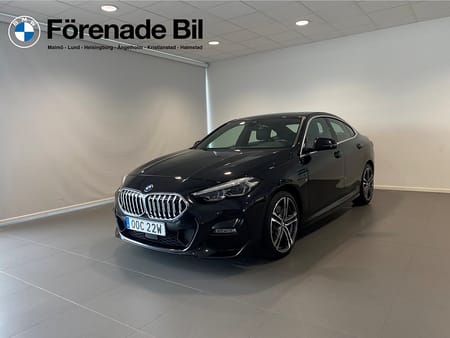 BMW 220d Gran Coupé Panoramatak Head-Up display