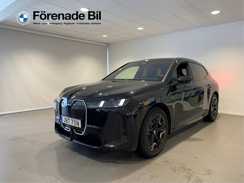 Bild 1 av BMW iX xDrive60