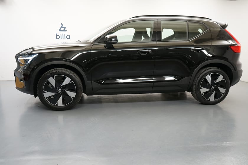 Bild 2 av Volvo EX40 Single Motor Extended Range ExtendedRange Plus SE, Baklucka elmanövrerad, Förarstol elmanövrerad