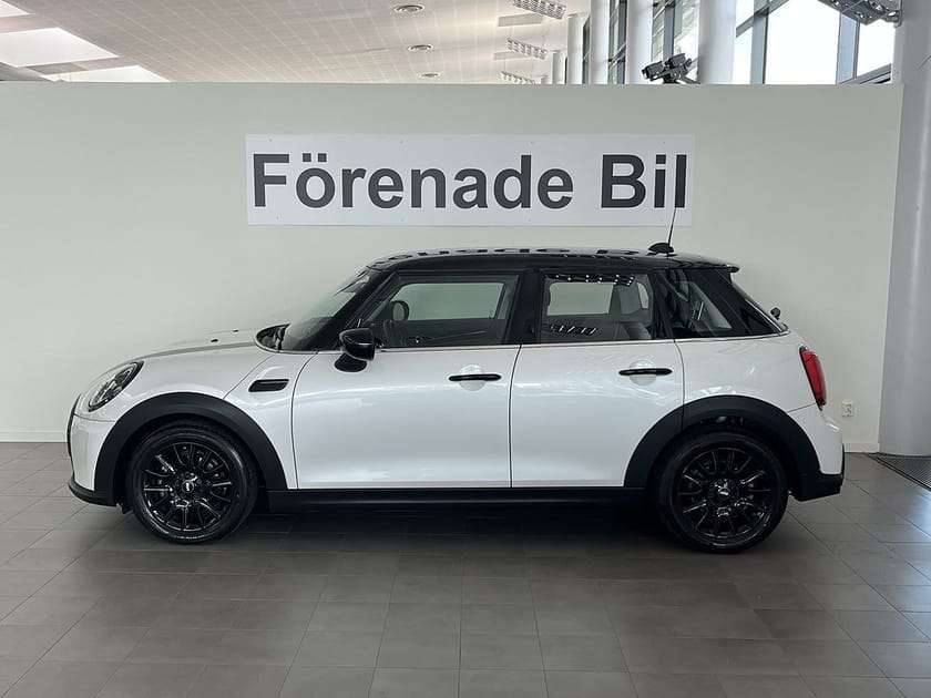 Bild 3 av MINI Cooper 5dr Aut Nav Backkamera Apple Carplay