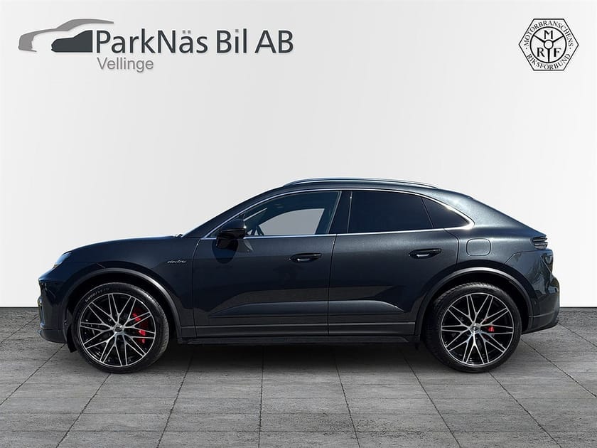 Bild 1 av Porsche Macan Turbo Electric PANO CLUBLÄDER