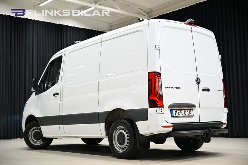 Bild 5 av Mercedes-Benz Sprinter 317 CDI RWD Panel Van 9G 170HK Automat|Inredd|Nedlackad|LED|Moms