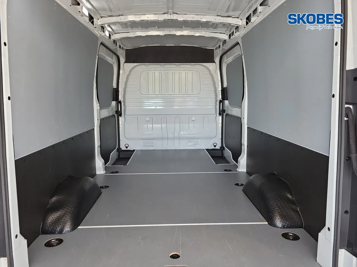Maxus e-Deliver 9 N1