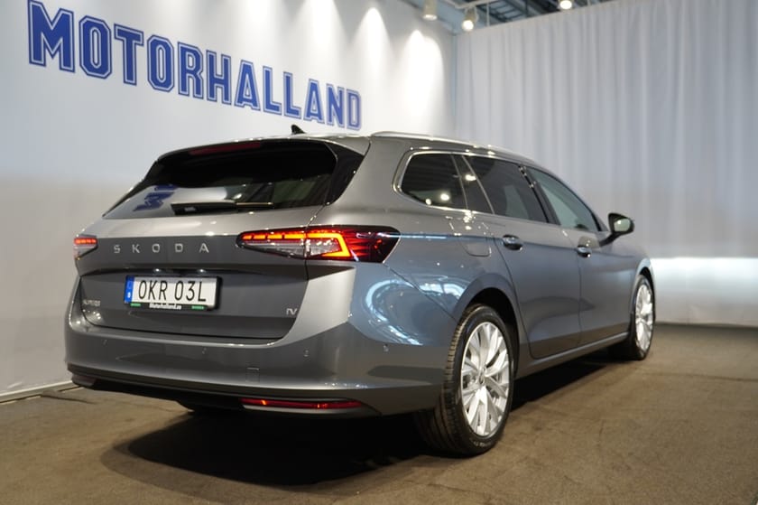 Bild 3 av Škoda Superb iV Kombi COMBI SELECTION 1,5 TSI 204 HK Lager