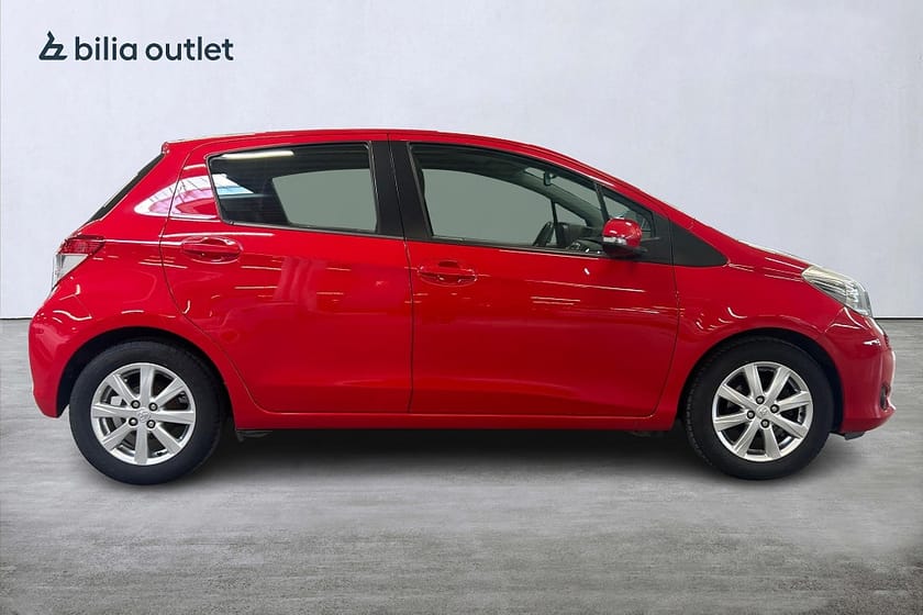 Bild 5 av Toyota Yaris 1.33 Dual VVT-i Active 100hk Backkamera