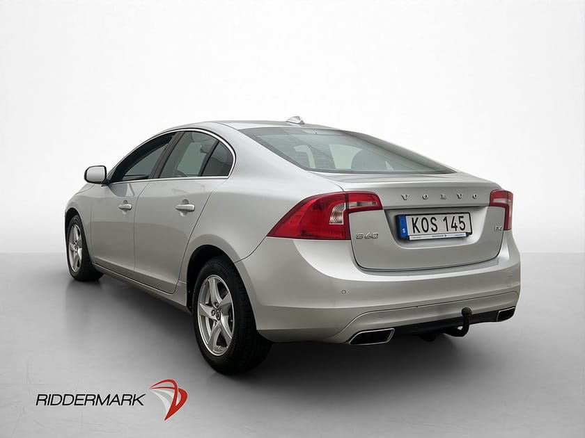 Bild 5 av Volvo S60 D4 Momentum Business Edtn Värm Navi P-Sensor Drag