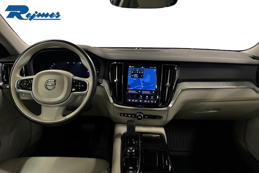 Bild 2 av Volvo V60 Recharge T6 II Core Bright