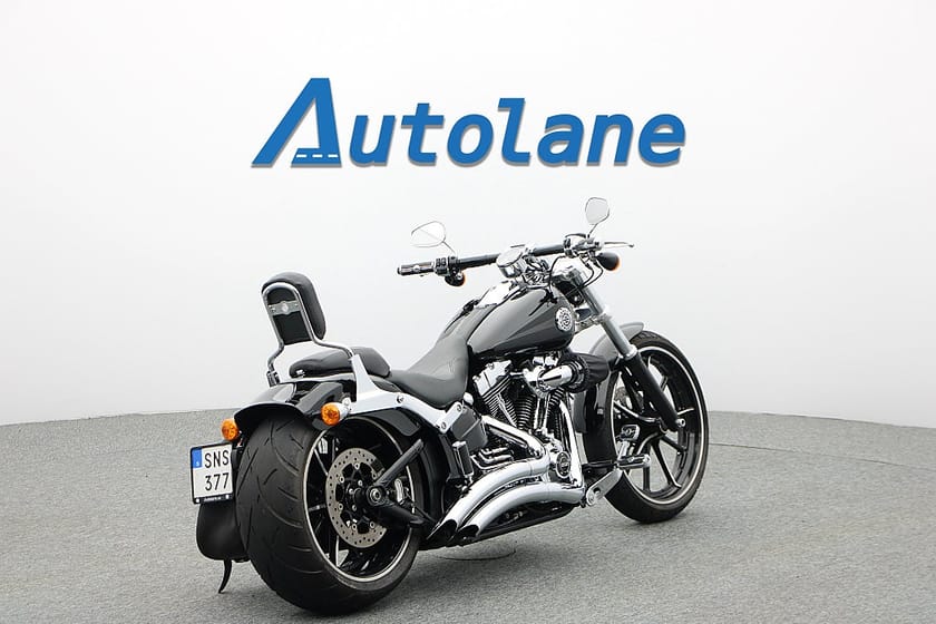 Bild 5 av Harley-Davidson Breakout *Vance&Hines, Screamin´Eagle