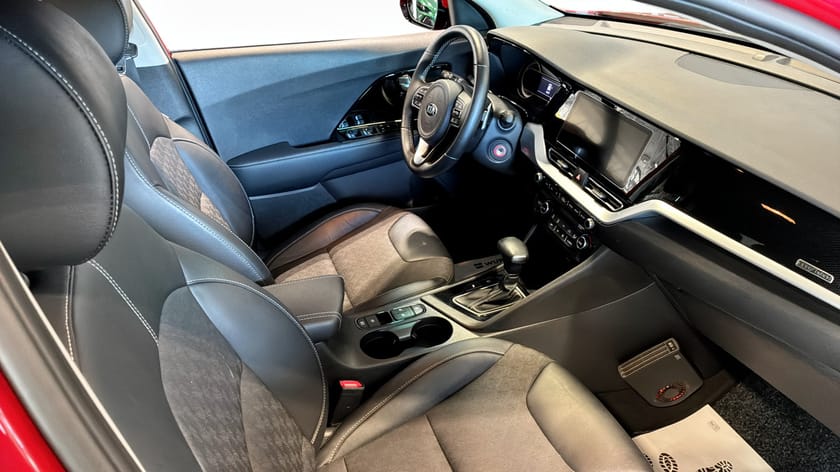 Bild 3 av Kia Niro Hybrid DCT 141HK Värmare Drag