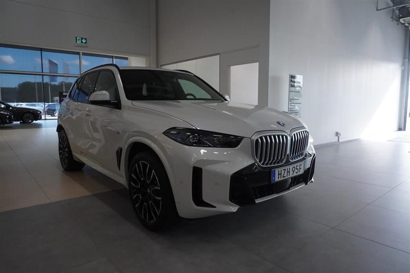 Bild 4 av BMW X5 xDrive50e M Sport Innovation HUD H K Drag