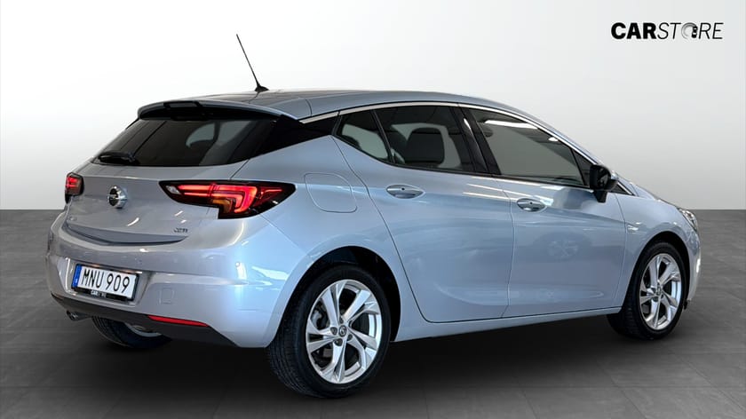 Bild 2 av Opel Astra 1.6 CDTI Dynamic 110Hk / Drag / CarPlay