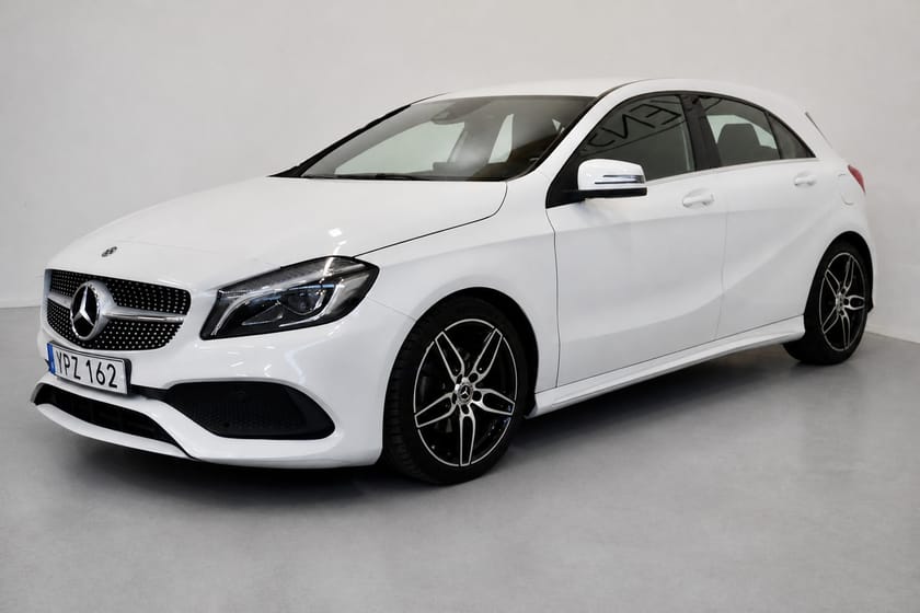 Bild 3 av Mercedes-Benz A 180 AMG Line Backkamera/V-hjul/3.45% Ränta