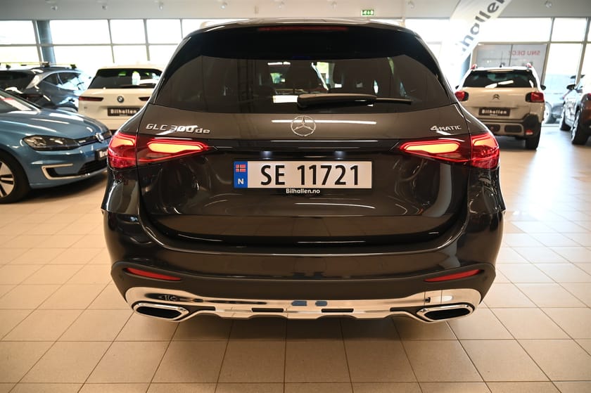 Bilde 4 av Mercedes-Benz GLC 300 d e 4MATIC 