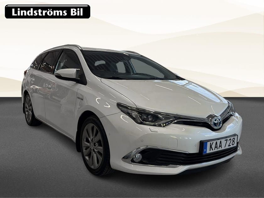 Bild 3 av Toyota Auris Touring Sports Hybrid 1,8 Executive Vhjul *PÅ VÄG IN*