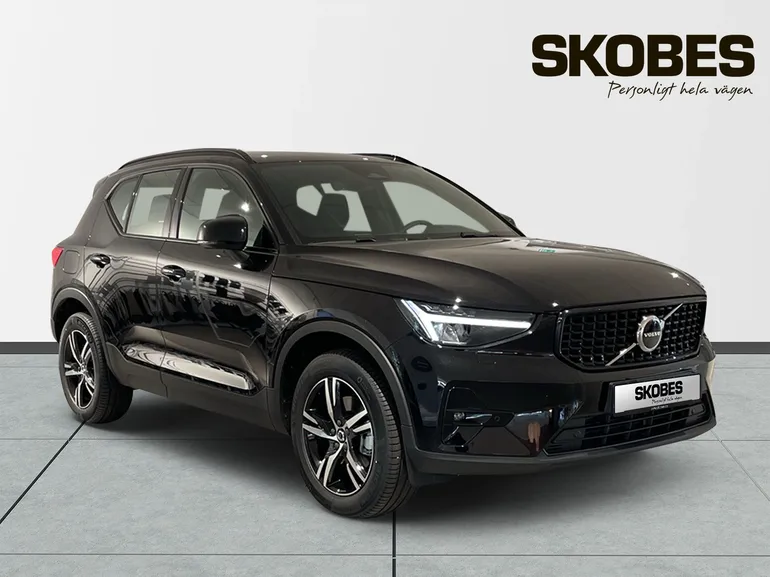 Volvo XC40 B3 FWD Bensin Plus Dark
