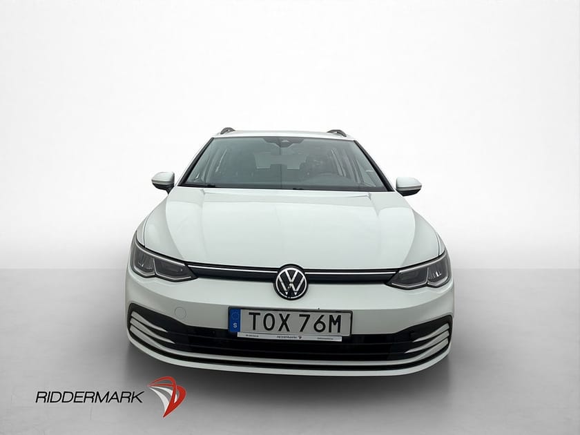 Bild 2 av Volkswagen Golf Sportscombi 1.5 eTSI Cockpit Carplay
