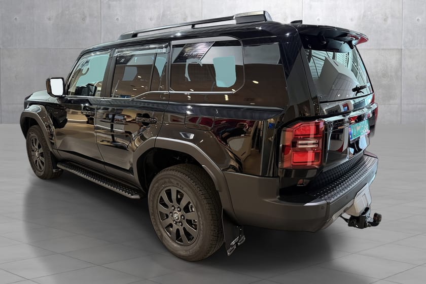 Bilde 5 av Toyota Land Cruiser 2.8 Diesel D-4D Automat 4x4 8 gir Final Edition