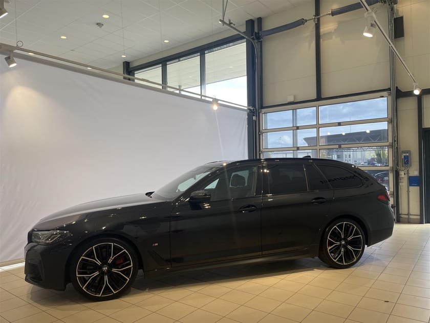 Bild 2 av BMW 540d xDrive Touring M Sport