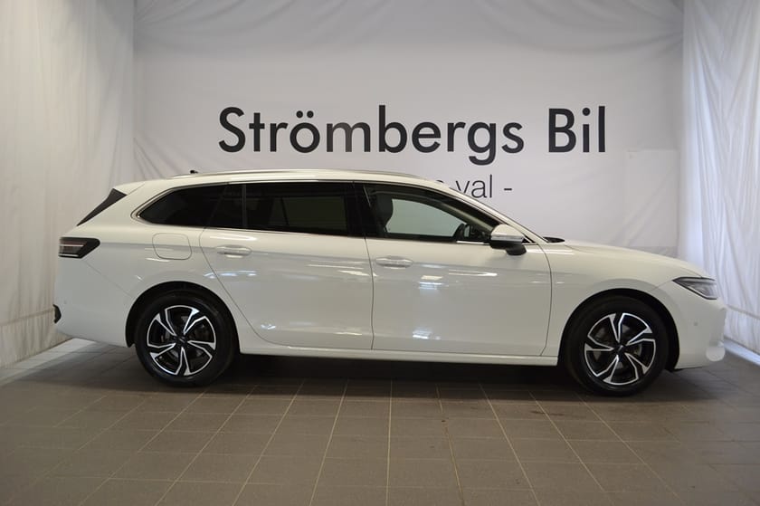 Bild 3 av Volkswagen Passat Sportscombi 1.5 eTSI 150hk