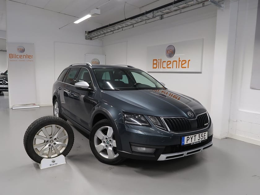 Bild 1 av Škoda Octavia Scout Skoda 2.0 TDI 4x4 Premium V-Däck ingår Cockpit-CANTON-Drag-Vä