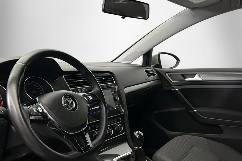 Bild 3 av Volkswagen Golf 1.0 TSI 110hk | Adaptiv farthållare
