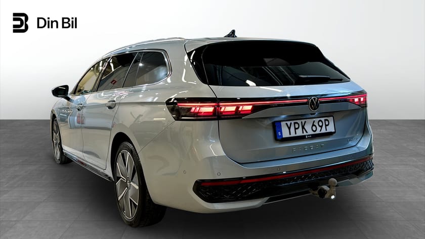 Bild 3 av Volkswagen Passat Variant eHybrid R-Line DSG Drag/P-värmare/Panorama
