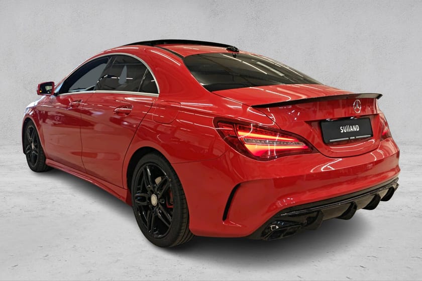 Bilde 3 av Mercedes-Benz CLA 220 4MATIC 184HK I 4x4 I Aut I AMG I Soltak I R.kamera