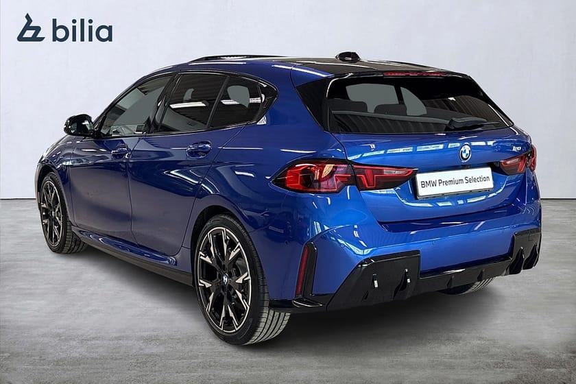 Bild 2 av BMW 120 Aut M-Sport | H&K | Taklucka | Rattvärme | Backkamera