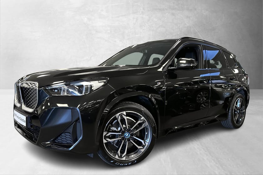 Bilde 4 av BMW iX1 xDrive30 Fully Charged Msport, El-sete, H/K, HUD, Krok