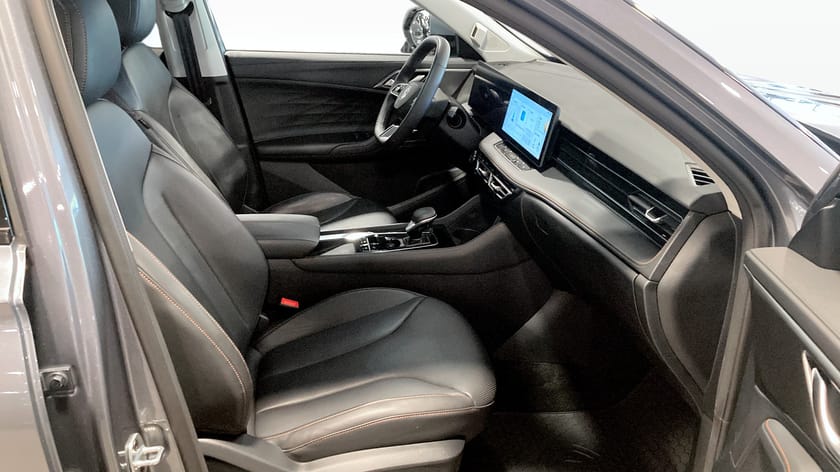 Bild 3 av MG HS PHEV LUX 1.5T AT (BLACK)