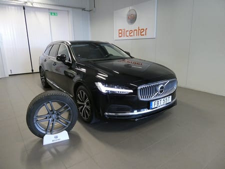 Volvo V90 Recharge T6 AWD Drag-Värmare-Kamera-Navi-Carplay-SoV