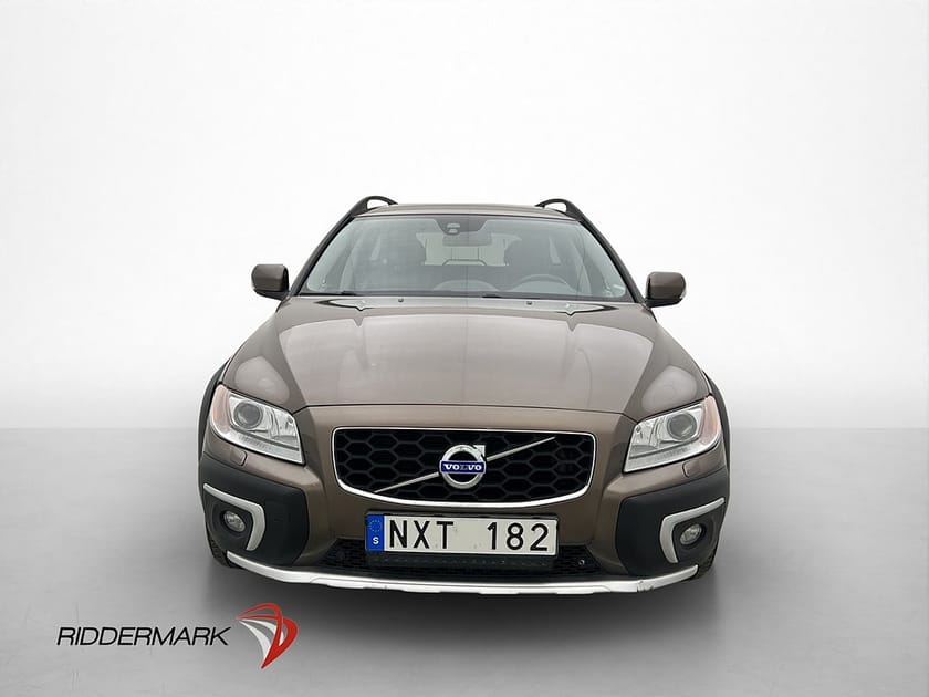 Bild 2 av Volvo XC70 D4 AWD 215hk Summum Taklucka Värmare Skinn Drag