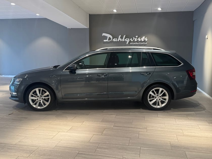 Bild 4 av Škoda Octavia Kombi 180hk AWD | V-hjul Dragkrok