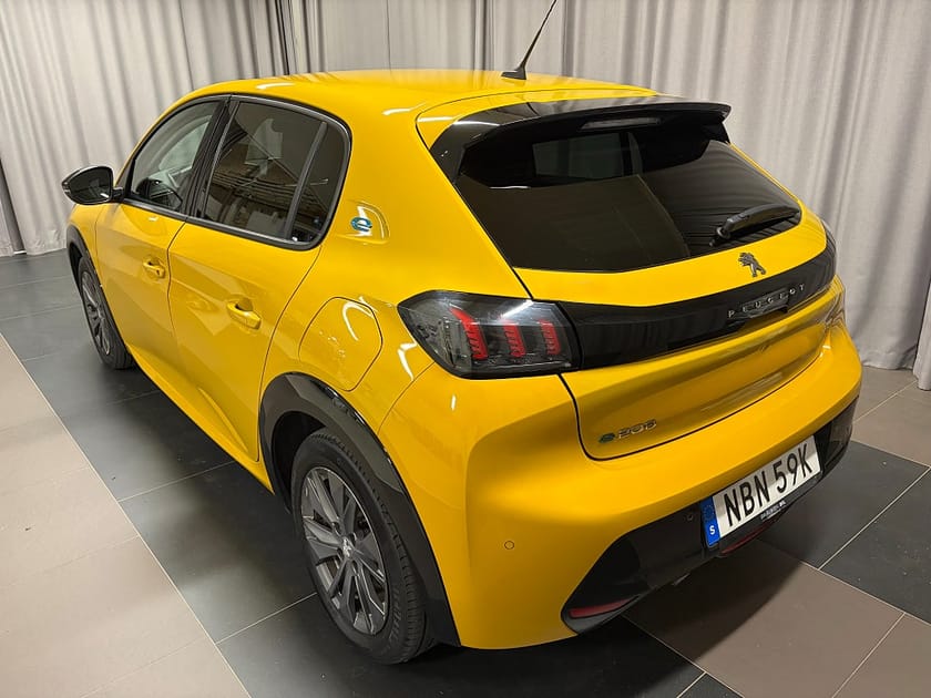 Bild 4 av Peugeot e-208 ALLURE Pack Electric Inkl. Vinterhjul