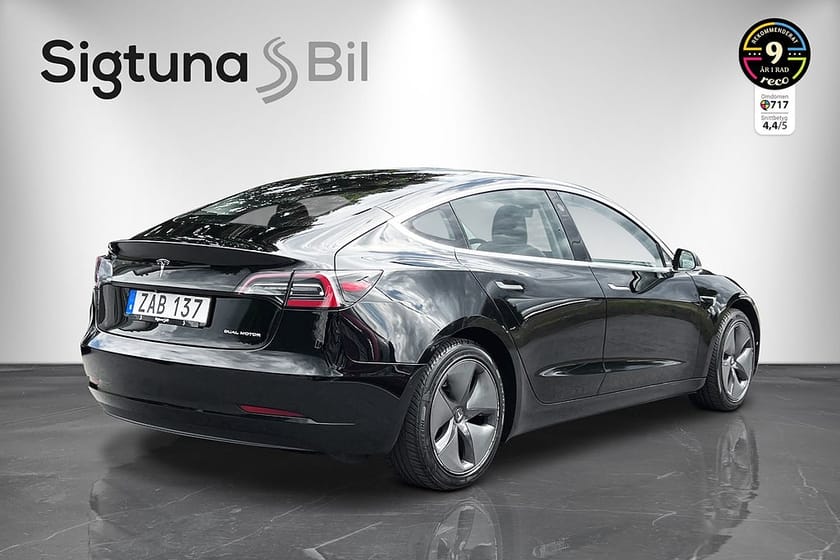 Bild 5 av Tesla Model 3 Long Range AWD Panorama / Läder / Navi