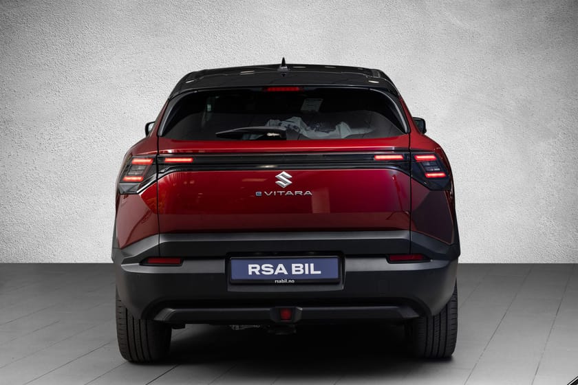 Bilde 4 av Suzuki e Vitara SNOWTRAIL 4X4 / TOPPUTSTYRT / LEVERINGSKLAR / FINANS +